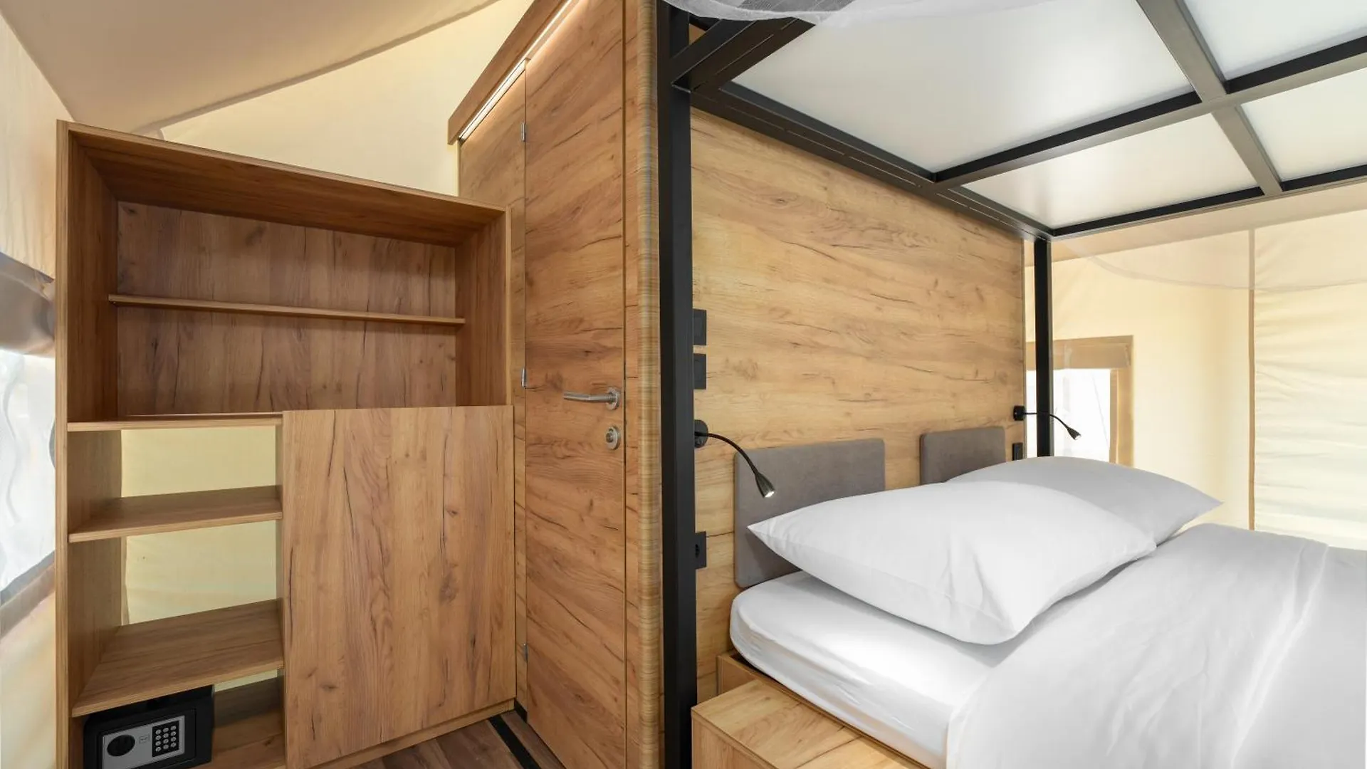 Banki Green Istrian Village - Holiday Homes & Glamping Tents Kamp
