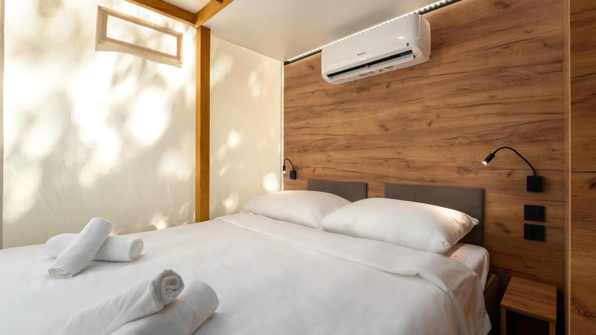 Kamp Banki Green Istrian Village - Holiday Homes & Glamping Tents