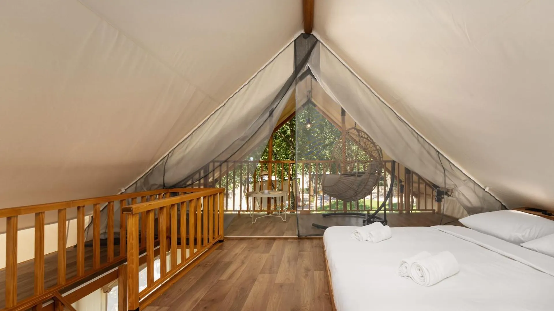 Banki Green Istrian Village - Holiday Homes & Glamping Tents