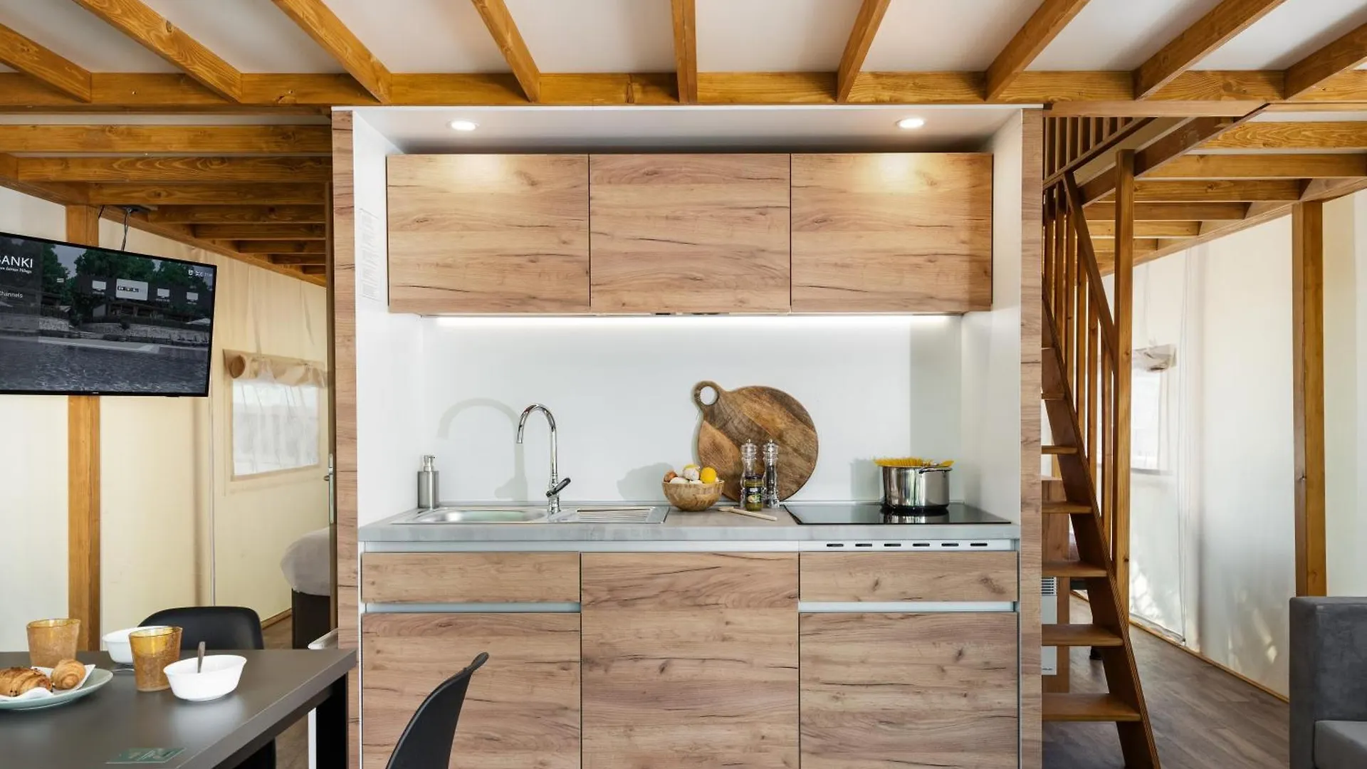 Kamp Banki Green Istrian Village - Holiday Homes & Glamping Tents