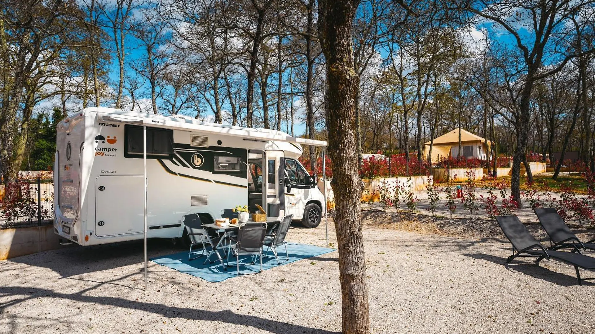 Banki Green Istrian Village - Holiday Homes & Glamping Tents Kamp Basici