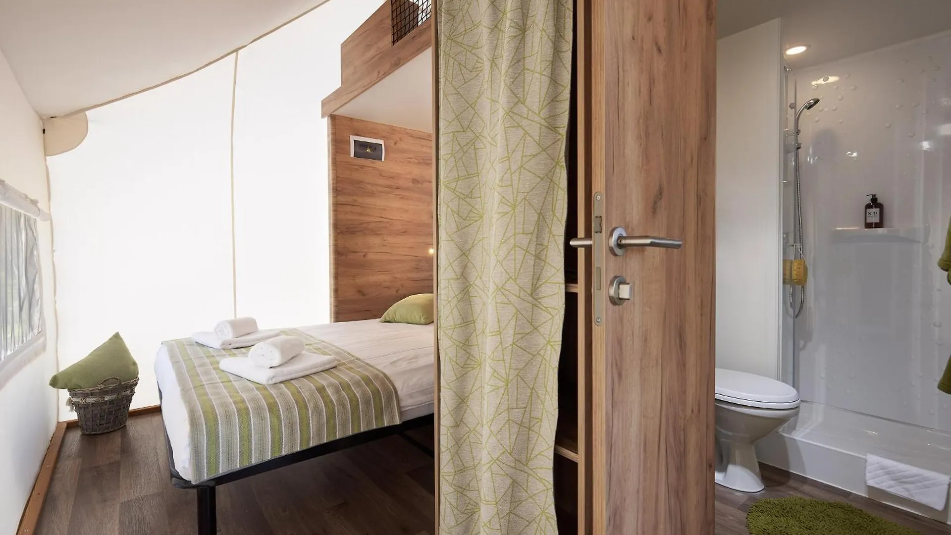 Banki Green Istrian Village - Holiday Homes & Glamping Tents Kamp Basici